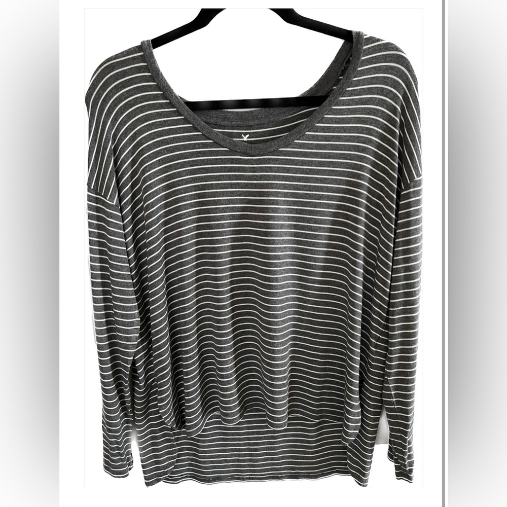 AMERICAN EAGLE Soft & Sexy Gray and White Striped Oversized Long Sleeve Tee